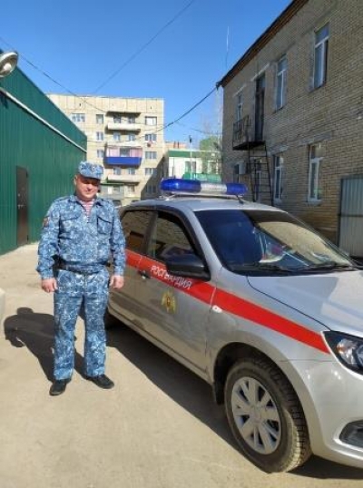 В Карталах сотрудник вневедомственной охраны предотвратил возгорание соседней квартиры