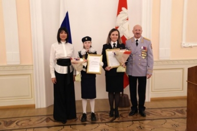 В Челябинске начальник территориального управления принял участие в награждении детей-героев